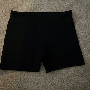 Old Navy Active girls biker shorts